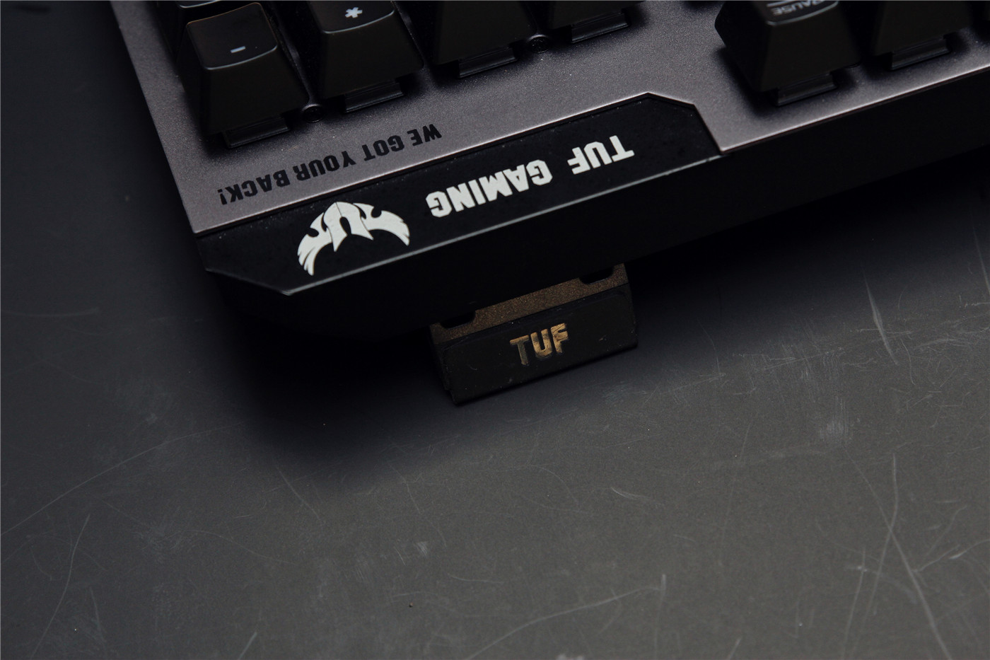 可在泥浆里翻滚的特工,华硕TUF GAMING K7光轴电竞键盘评测 可在泥浆里翻滚的特工,华硕TUF GAMING K7光轴电竞键盘评测