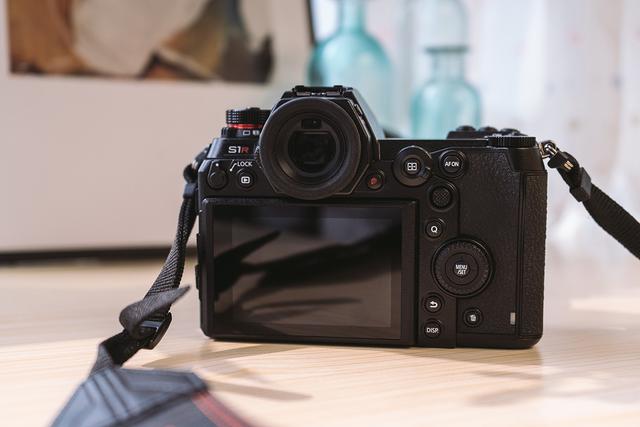 松下Lumix S1R:一个商业摄影师的作业工具新选择 松下Lumix S1R:一个商业摄影师的作业工具新选择