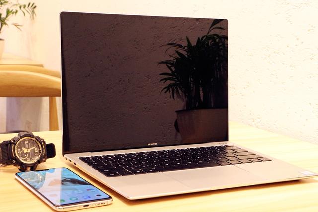 值不值1万元?全面屏、革新者!华为Matebook X Pro笔记本测评 值不值1万元?全面屏、革新者!华为Matebook X Pro笔记本测评