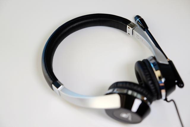 质感与声俱来,SpearX MH-100头戴式耳麦试用谈 质感与声俱来,SpearX MH-100头戴式耳麦试用谈