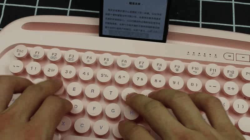 满满的少女心情节,一款富德K510d蓝牙键盘来满足你 满满的少女心情节,一款富德K510d蓝牙键盘来满足你