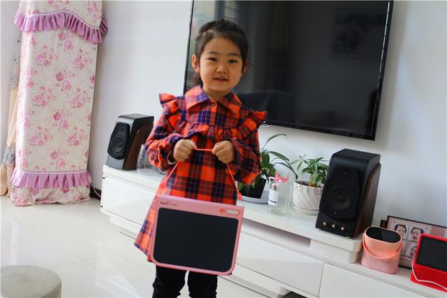 绘特美Z彩色儿童液晶画板,孩子画的开心,家长用的放心! 绘特美Z彩色儿童液晶画板,孩子画的开心,家长用的放心!