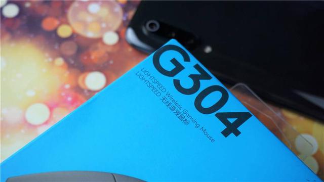 噱头还是实用?无线鼠标罗技G304上手体验:手感有点东西! 噱头还是实用?无线鼠标罗技G304上手体验:手感有点东西!