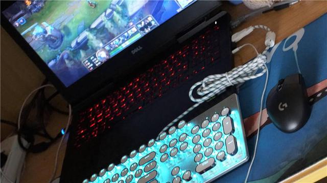 噱头还是实用?无线鼠标罗技G304上手体验:手感有点东西! 噱头还是实用?无线鼠标罗技G304上手体验:手感有点东西!