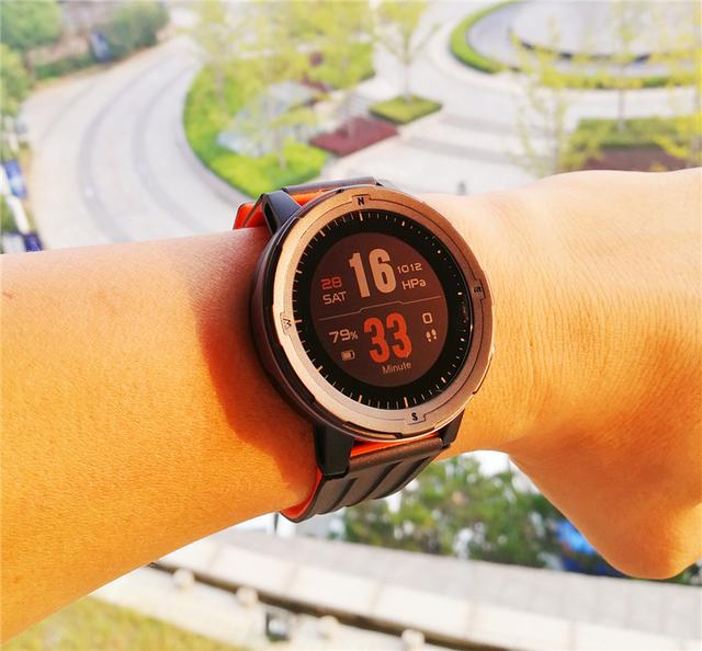 颜高质佳,这是一款让你爱上运动的手表——咕咚X3运动手表评测 颜高质佳,这是一款让你爱上运动的手表——咕咚X3运动手表评测