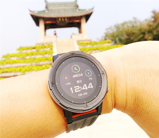 颜高质佳,这是一款让你爱上运动的手表——咕咚X3运动手表评测 颜高质佳,这是一款让你爱上运动的手表——咕咚X3运动手表评测