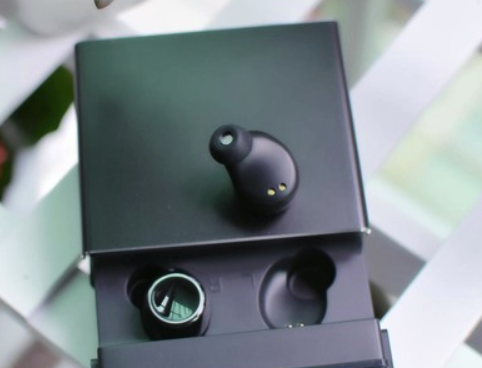 双十一必购好物推荐:这款国货平价蓝牙耳机历史最低价!剁起来 双十一必购好物推荐:这款国货平价蓝牙耳机历史最低价!剁起来