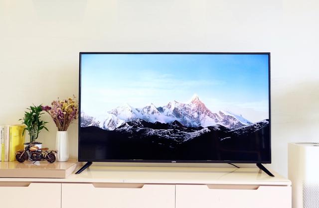 4K+语音，中小户型专用！乐视Y50体验