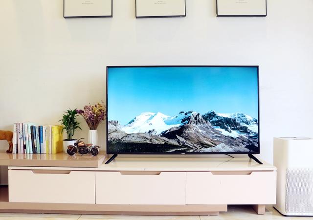 4K+语音，中小户型专用！乐视Y50体验