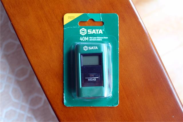 世达SATA迷你激光测距仪量VS钢卷尺,结果大大出乎意料 世达SATA迷你激光测距仪量VS钢卷尺,结果大大出乎意料