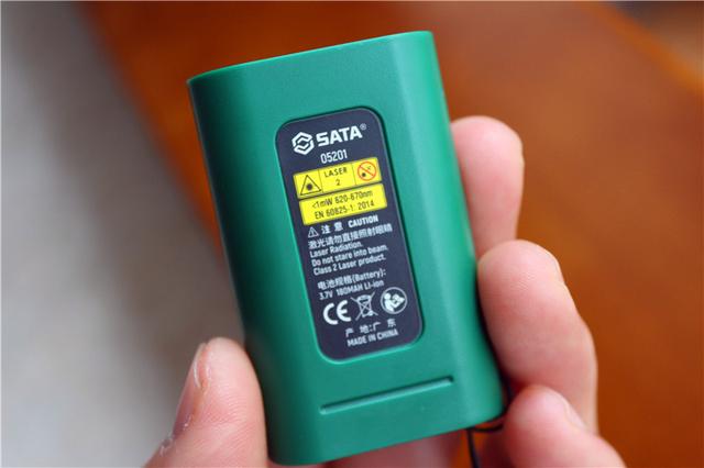 世达SATA迷你激光测距仪量VS钢卷尺,结果大大出乎意料 世达SATA迷你激光测距仪量VS钢卷尺,结果大大出乎意料