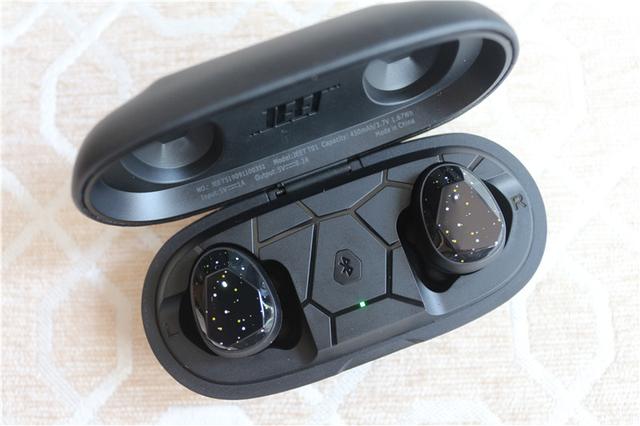 JEET Mars新品耳机评测,宝石星空风格!还很卡哇伊 JEET Mars新品耳机评测,宝石星空风格!还很卡哇伊