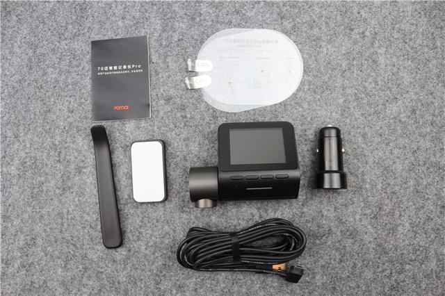 70迈智能行车记录仪Pro,语音控制超高清录像,值了 70迈智能行车记录仪Pro,语音控制超高清录像,值了