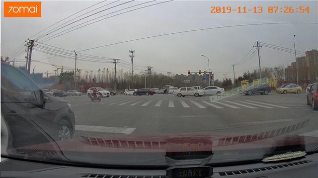 70迈智能行车记录仪Pro,语音控制超高清录像,值了 70迈智能行车记录仪Pro,语音控制超高清录像,值了