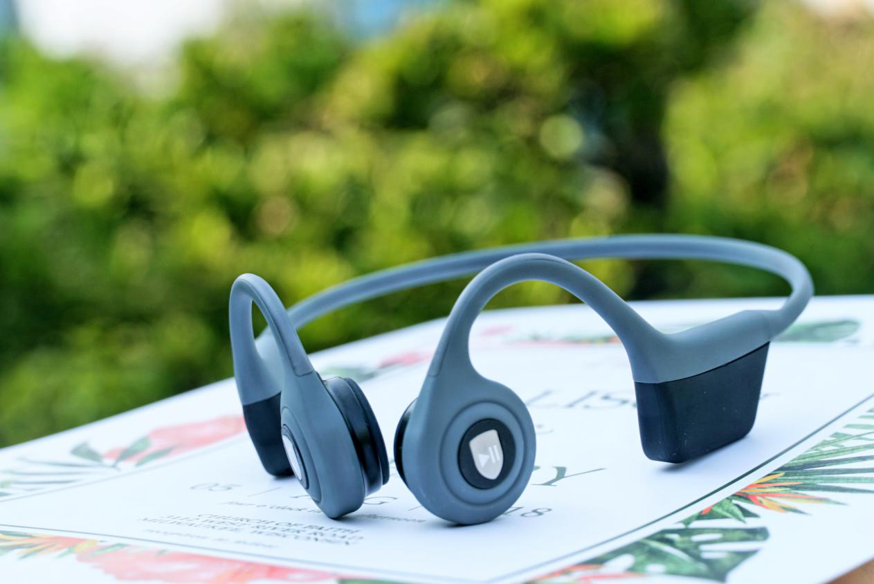 两款骨传导蓝牙耳机霸主对比测评 两款骨传导蓝牙耳机霸主对比测评