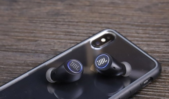 2019年度真无线蓝牙耳机评测 2019年度真无线蓝牙耳机评测