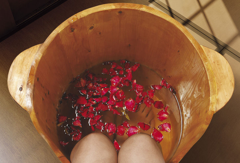 足浴盆知识百科:足浴盆买什么样的好 足浴盆使用注意事项 足浴盆知识百科:足浴盆买什么样的好 足浴盆使用注意事项