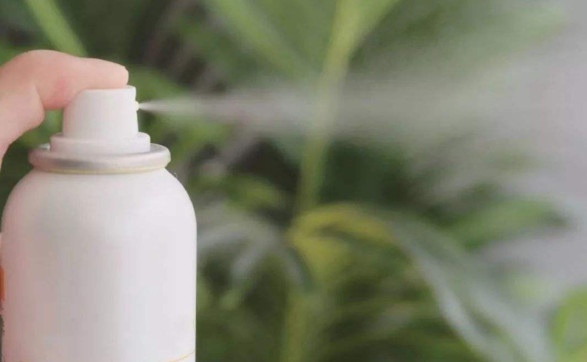 防晒喷雾能不能喷脸吗 防晒喷雾怎么用 防晒喷雾能不能喷脸吗 防晒喷雾怎么用