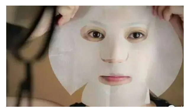 医用面膜敷完后洗脸吗 医用面膜与普通面膜有什么区别? 医用面膜敷完后洗脸吗 医用面膜与普通面膜有什么区别?