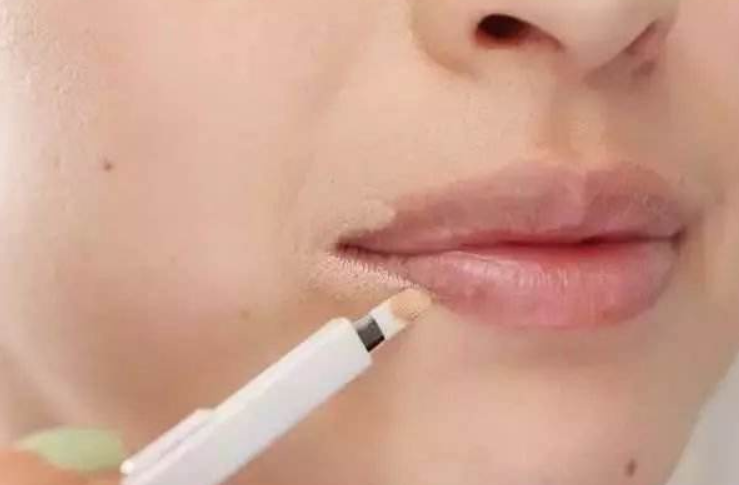 遮瑕膏想要用的好 这些小技巧少不了 遮瑕膏想要用的好 这些小技巧少不了