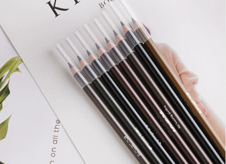 眉笔和眉粉哪个好用 眉笔如何挑选颜色