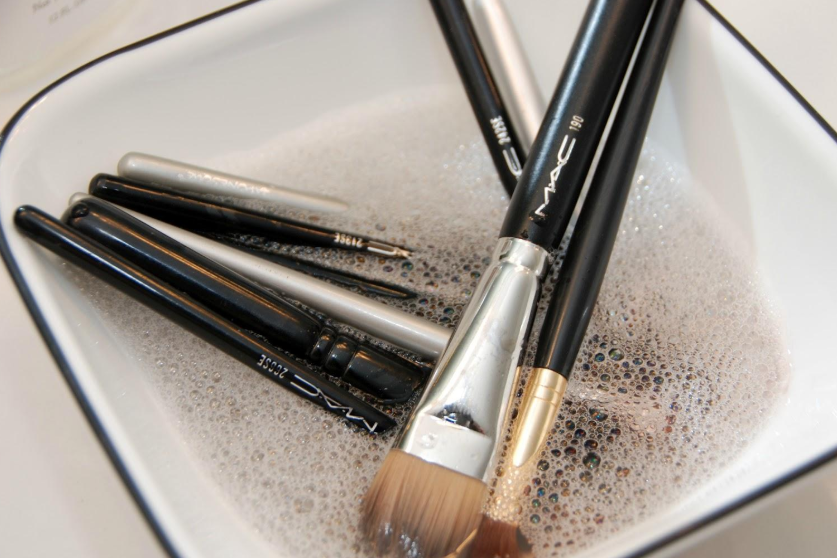 新手必看帖 化妆刷你选对了吗 新手必看帖 化妆刷你选对了吗