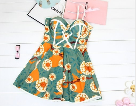 挑选适合自己的泳衣 成为泳池一道亮丽的风景线 挑选适合自己的泳衣 成为泳池一道亮丽的风景线