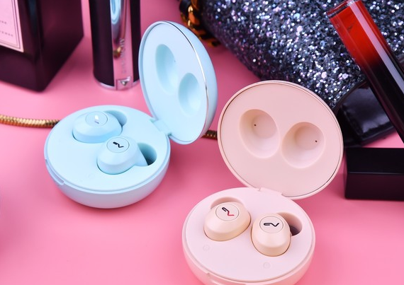 2020年度蓝牙耳机排行榜10强 2020年度蓝牙耳机排行榜10强