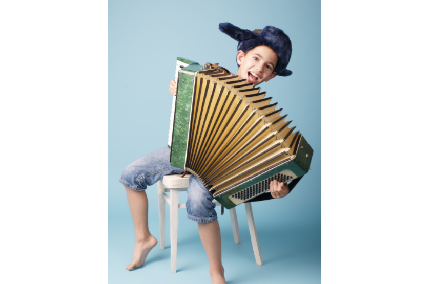 儿童几岁学手风琴最好 儿童学手风琴的好处 儿童几岁学手风琴最好 儿童学手风琴的好处