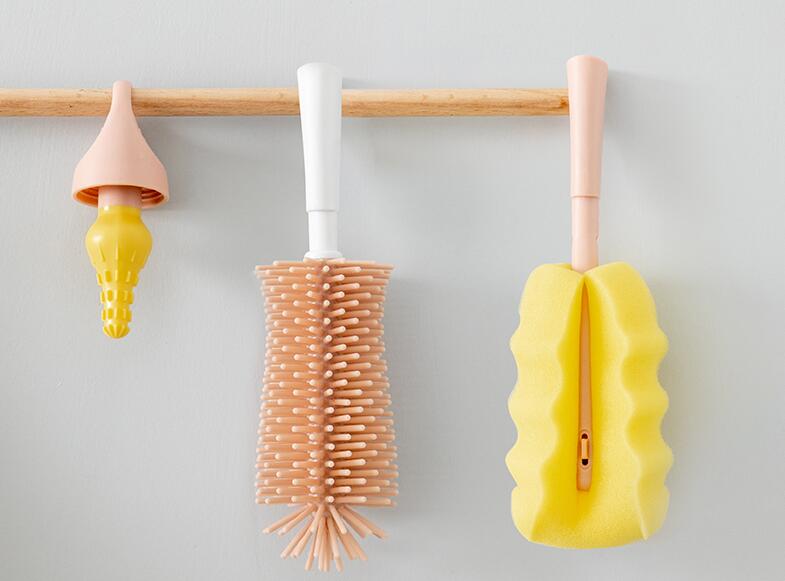 一个好的奶瓶刷足以影响奶瓶的质量 慎选慎选 一个好的奶瓶刷足以影响奶瓶的质量 慎选慎选