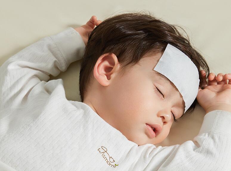 婴幼儿退热贴有效果吗 退热贴选购使用指南