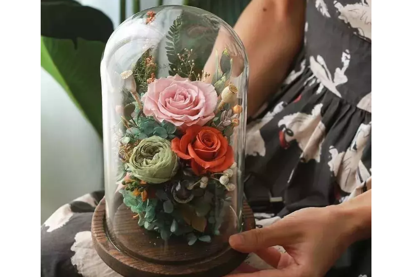 永生花就是干花吗?永生花和干花之间的区别 永生花就是干花吗?永生花和干花之间的区别