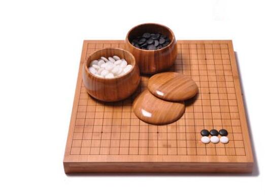 五子棋有什么基本规则 儿童玩五子棋益处详细分析