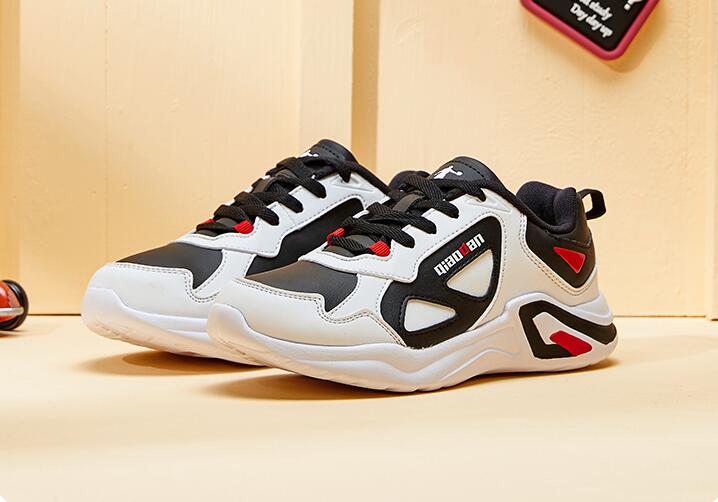 如何正确的选择儿童运动鞋 儿童运动鞋选购攻略 如何正确的选择儿童运动鞋 儿童运动鞋选购攻略