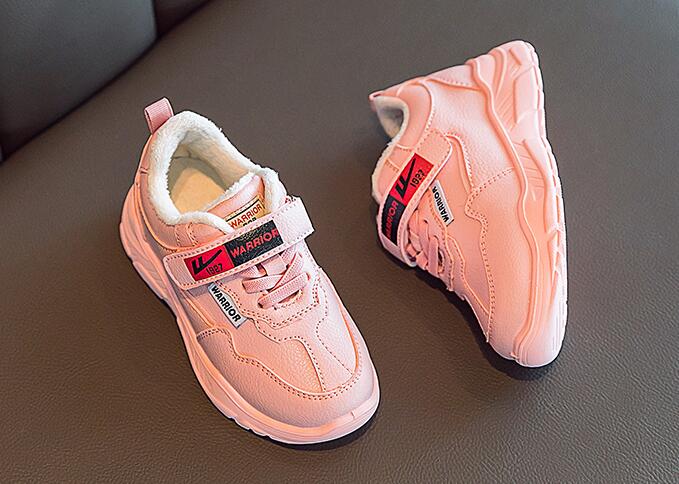 如何正确的选择儿童运动鞋 儿童运动鞋选购攻略 如何正确的选择儿童运动鞋 儿童运动鞋选购攻略