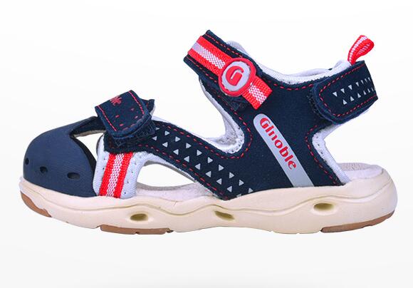 儿童凉鞋怎么选购 怎么判断儿童凉鞋好不好 儿童凉鞋怎么选购 怎么判断儿童凉鞋好不好