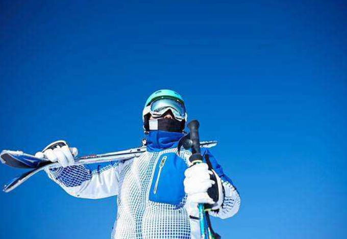 冬季滑雪好助手 滑雪杖你值得拥有 冬季滑雪好助手 滑雪杖你值得拥有