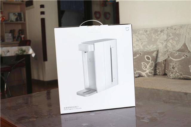 米家即热饮水机C1,三挡水温,三秒即热,懒人必备 米家即热饮水机C1,三挡水温,三秒即热,懒人必备