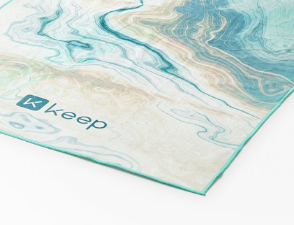 瑜伽铺巾选什么材质 瑜伽铺巾有用吗 瑜伽铺巾选什么材质 瑜伽铺巾有用吗