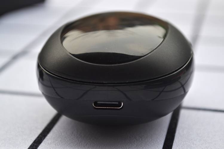 平民优选挚爱之声——西圣真无线蓝牙耳机 平民优选挚爱之声——西圣真无线蓝牙耳机