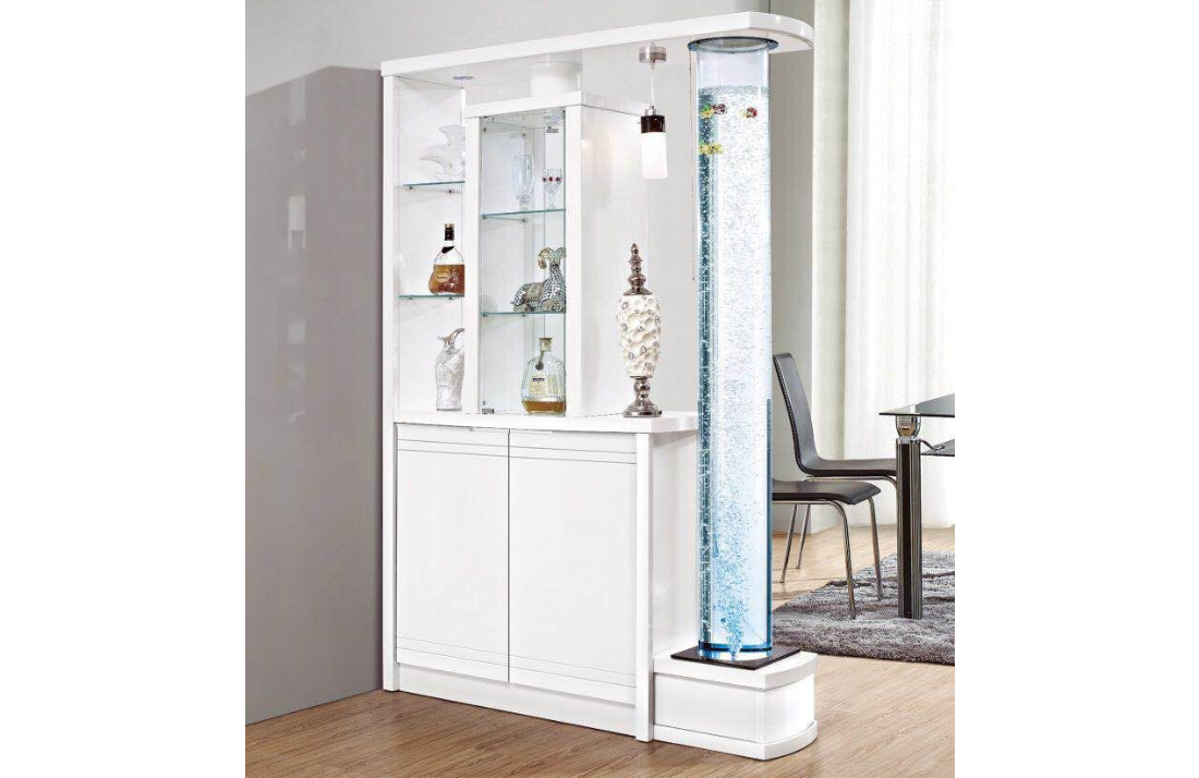 客厅隔断柜上应该摆什么？客厅隔断柜摆放的风水禁忌