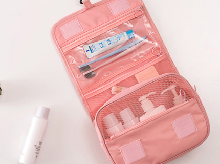 洗漱包有哪些材质 洗漱包能收纳哪些物品 洗漱包有哪些材质 洗漱包能收纳哪些物品