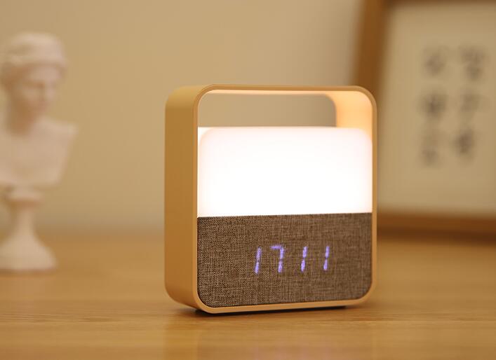 小夜灯的种类有哪些 选购小夜灯要注意什么 小夜灯的种类有哪些 选购小夜灯要注意什么