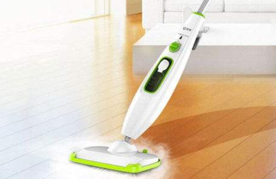 地板有油污怎么办?蒸汽拖把帮你轻松搞定 地板有油污怎么办?蒸汽拖把帮你轻松搞定