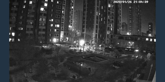 小区邻居家进了贼,吓得我抓紧安装了个360户外摄像头看家护院 小区邻居家进了贼,吓得我抓紧安装了个360户外摄像头看家护院