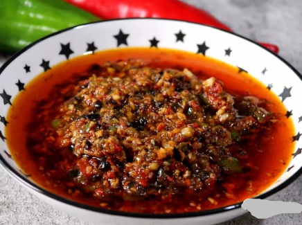 蒜蓉辣椒酱怎么做才好吃?大厨教你一种新吃法 蒜蓉辣椒酱怎么做才好吃?大厨教你一种新吃法