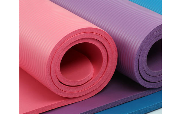 如何选购瑜伽毯?选购瑜伽毯应注意什么? 如何选购瑜伽毯?选购瑜伽毯应注意什么?