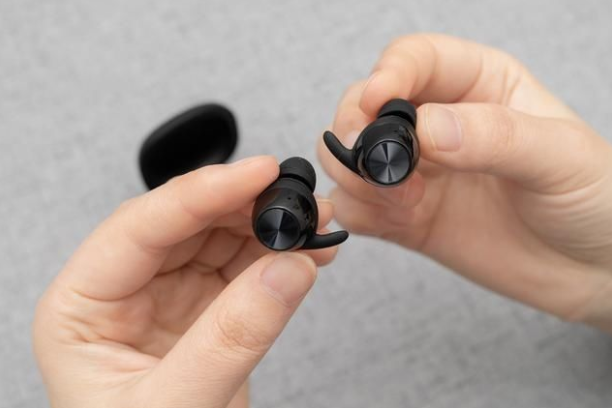 这几款征服学生党的蓝牙耳机,成为校园运动神器 这几款征服学生党的蓝牙耳机,成为校园运动神器