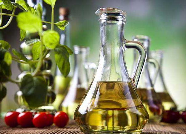 玻璃瓶能放在微波炉加热吗?压制玻璃杯和机制玻璃瓶工艺区别 玻璃瓶能放在微波炉加热吗?压制玻璃杯和机制玻璃瓶工艺区别