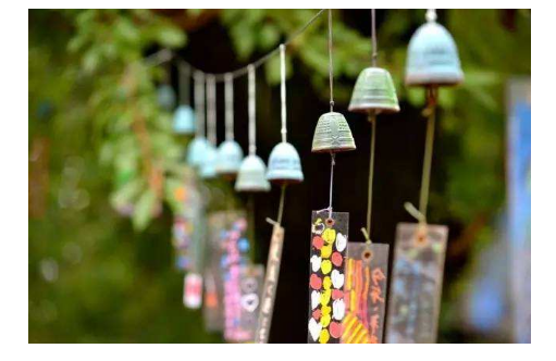 家里悬挂风铃有什么好处?风铃应悬挂在什么位置 家里悬挂风铃有什么好处?风铃应悬挂在什么位置